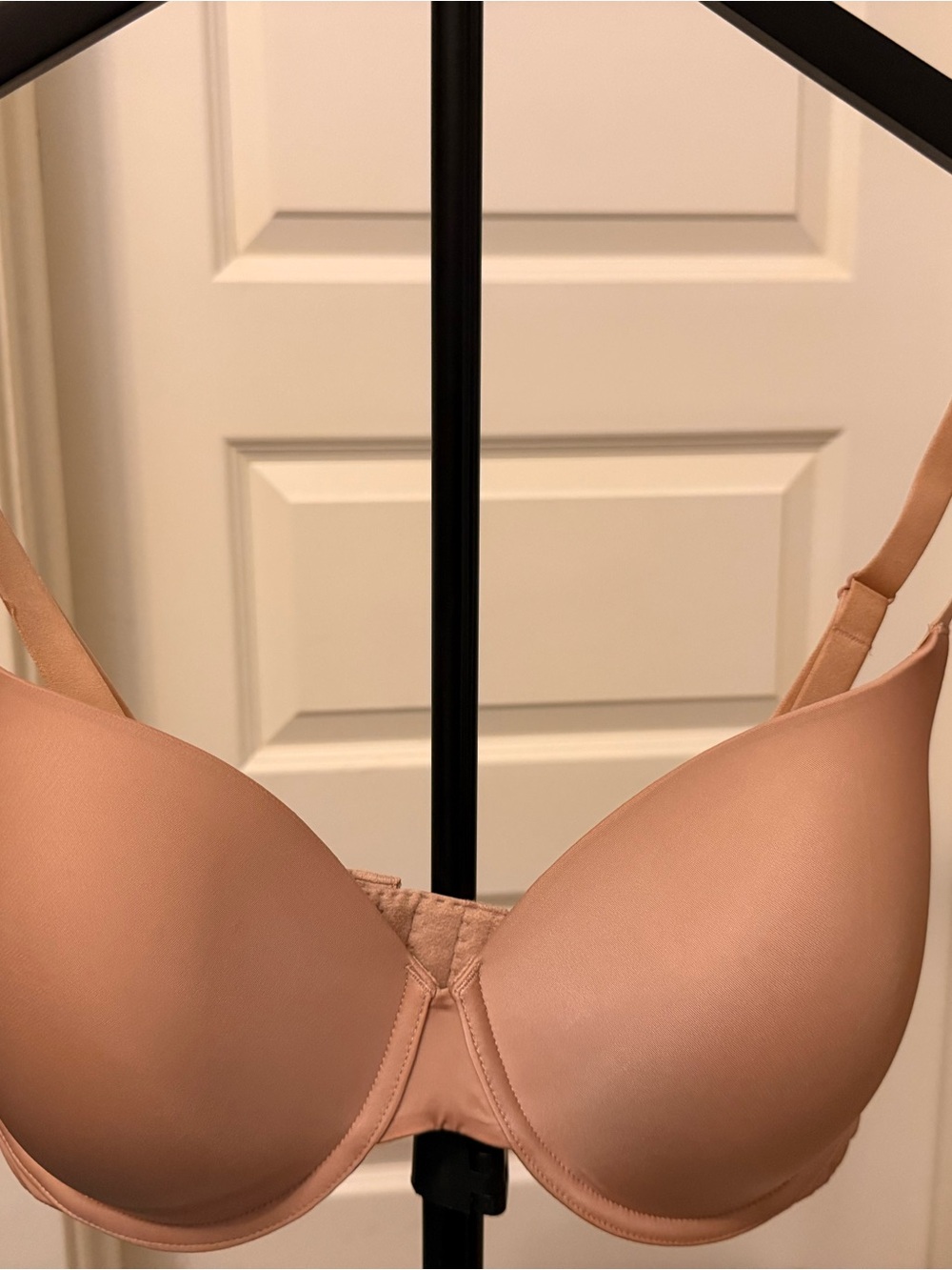 Calvin Klein Smooth T-Shirt Bra in Light Beige